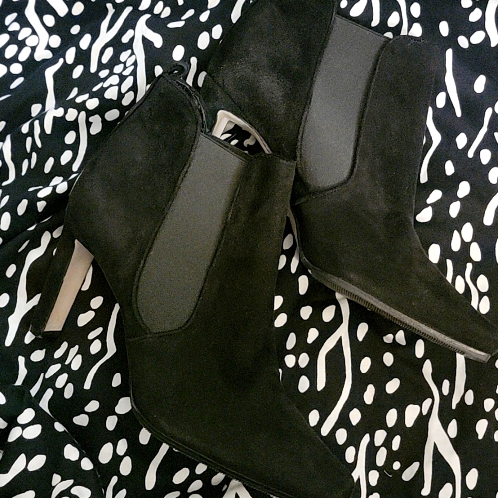 Manolo Blahnik Black Suede Booties